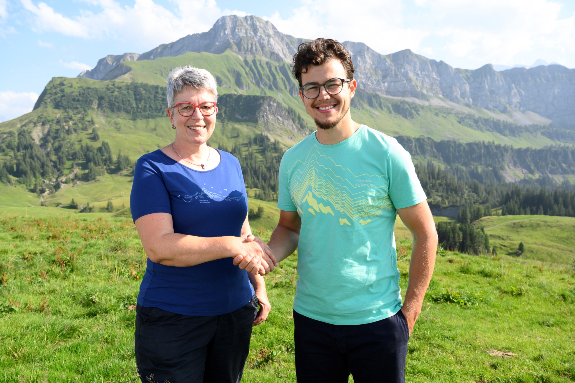 Lucia Lauener-Zwyer und Django Betschart. Photo: Initiative des Alpes, Christof Hirtler