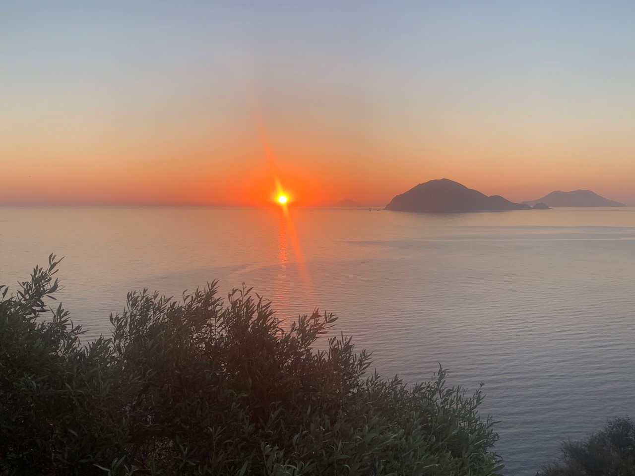 Liparische Inseln – Macchia, Meer und Feuerzauber